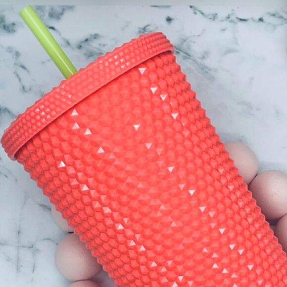 RARE 2022 Starbucks ⭐️ Dragonfruit Bling Cup! - Picture 6 of 8